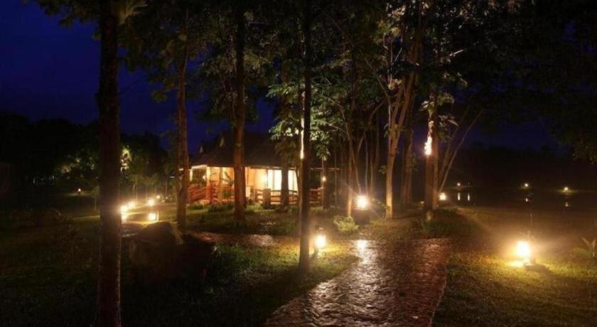 Chiangkham Luang Resort Chiang Dao Exteriör bild