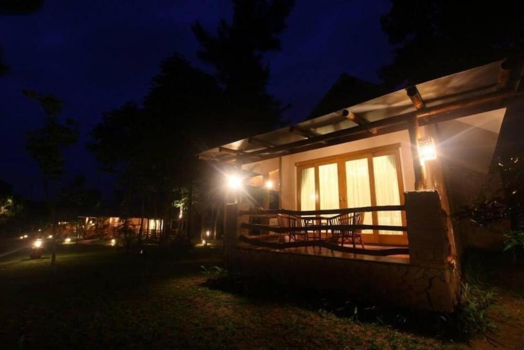 Chiangkham Luang Resort Chiang Dao Exteriör bild